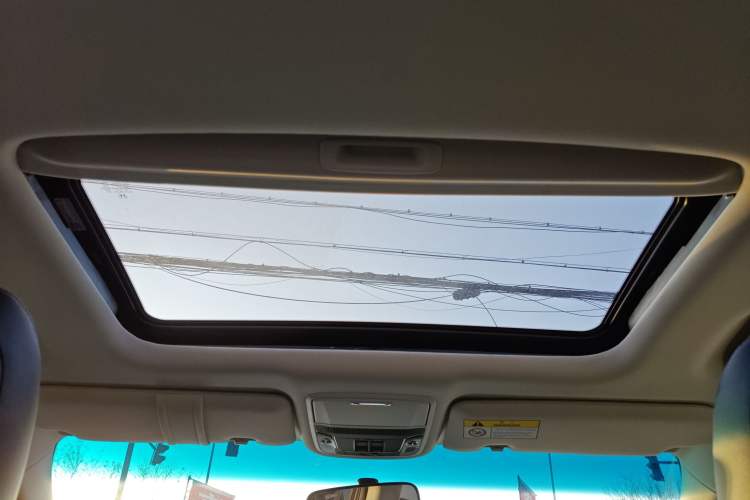 Used Honda Elysion 2016 2.4L Classic Edition
