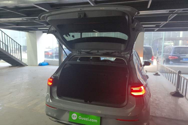 Used Volkswagen Golf 2021 200TSI DSG Pro
