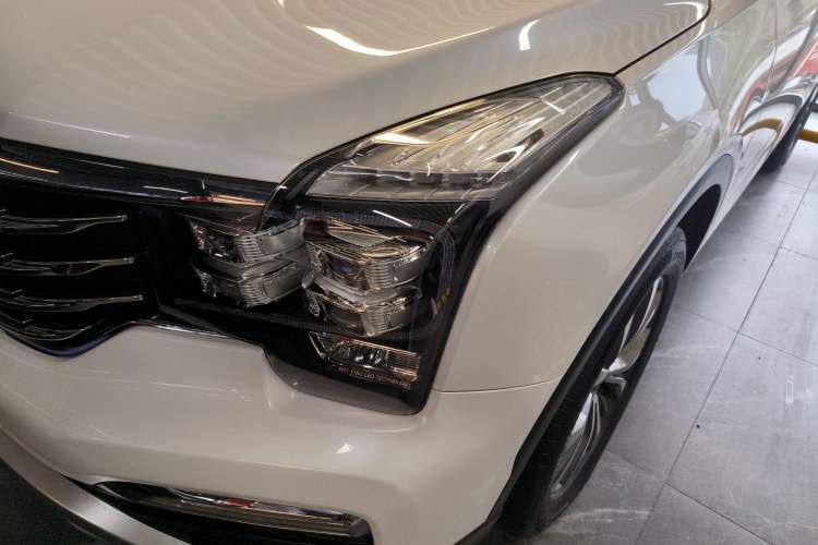 Used GAC Trumpchi GS8 2017 320T Two-Wheel Drive Luxury Smart Connectivity Version (7 Seats)
