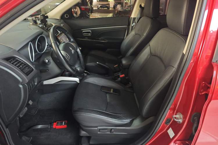 Used Mitsubishi ASX 2018 2.0L CVT Two-Wheel Drive Deluxe Edition
