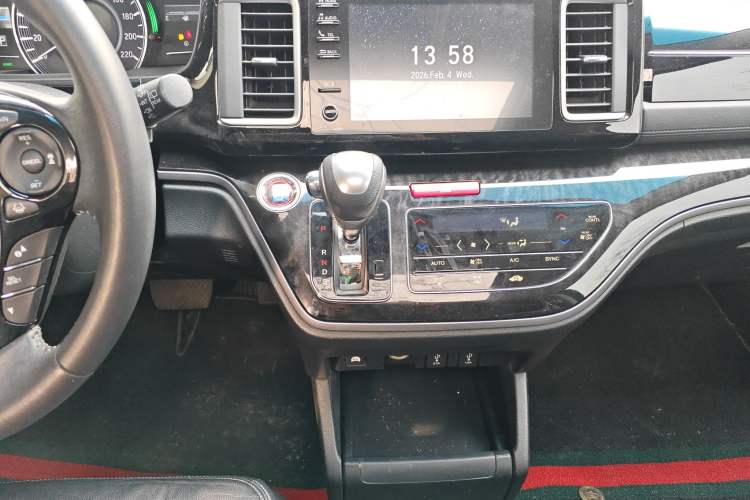 Used Honda Elysion 2019 2.0L Hybrid Luxury Edition
