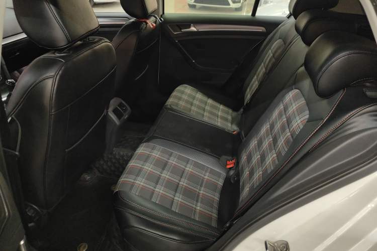 Used Volkswagen Golf 2017 230TSI Manual Comfort Edition – Celebrating Milestone of One Million Units
