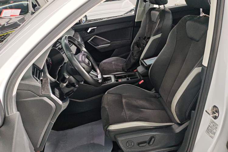 Used Audi Q3 2019 35 TFSI Advanced Dynamic Edition