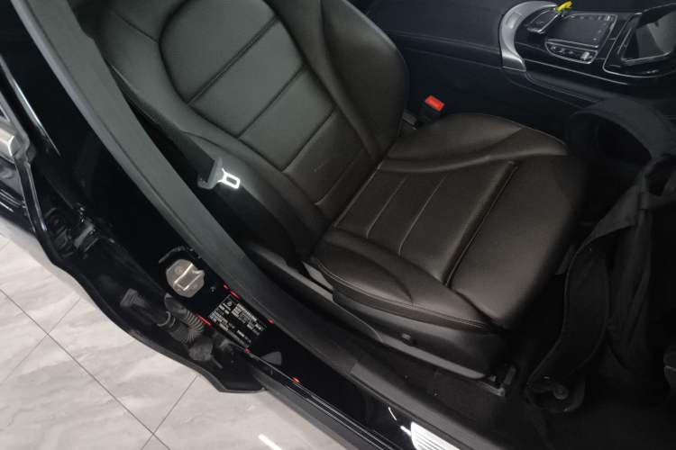 Used Mercedes-Benz GLC 2022 Second Facelift GLC 260 L 4MATIC Dynamic Edition