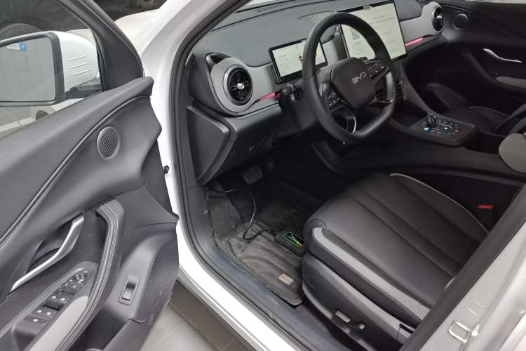 Used BYD Sealion 05 DM-i 2025 DM-i Smart Drive 115KM Flagship Model
