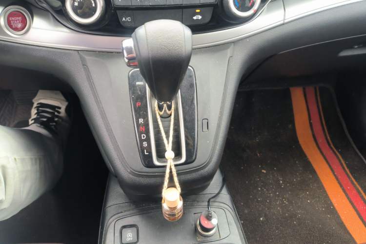 Used Honda CR-V 2015 2.0L two-wheel drive Fashion Edition