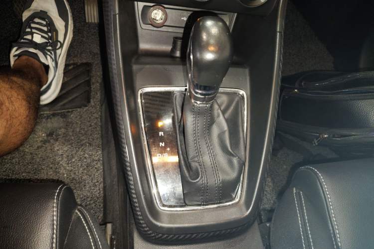 Used MG ZS 2018 1.5L Automatic Luxury Edition China V Standard
