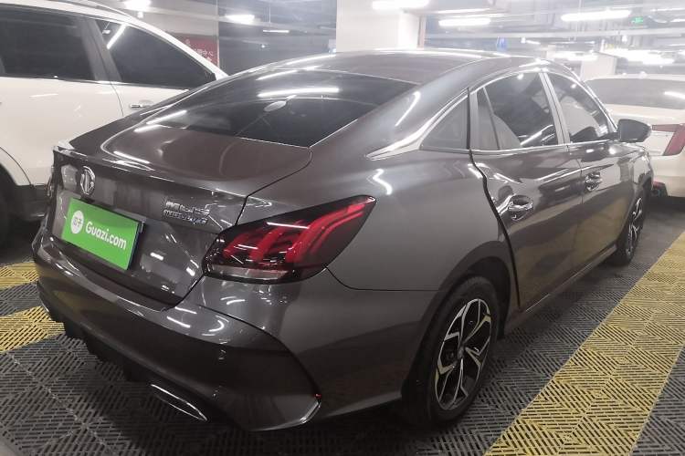 Used MG 5 2022 180 DVVT CVT Youth Flagship Edition