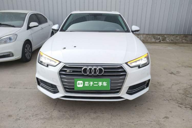 Used Audi A4L 2018 30th Anniversary Edition 40 TFSI Fashion Model