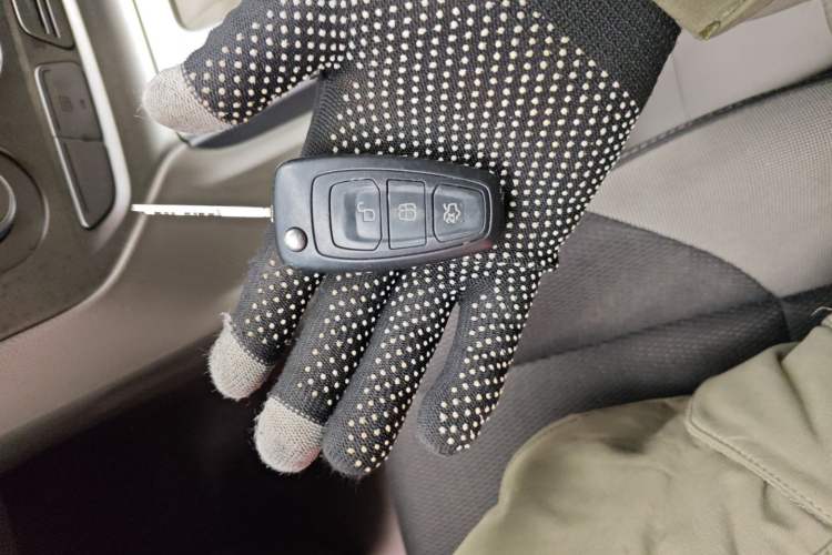 Used Ford Focus 2012 Sedan 1.6L Automatic Comfort Model
