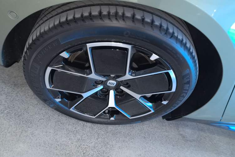 Used  SU7 2024 Rear-Drive Long-Range Intelligent Driving Version