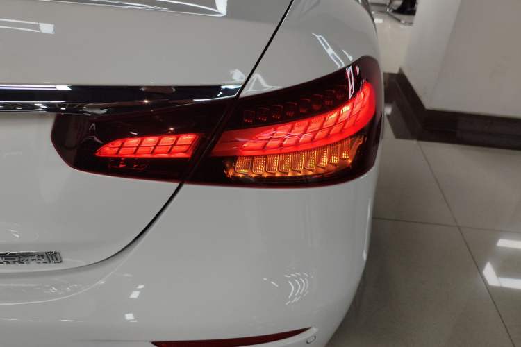 Used Mercedes-Benz E-Class 2023 Restyled E 300 L Sporty and Stylish Edition
