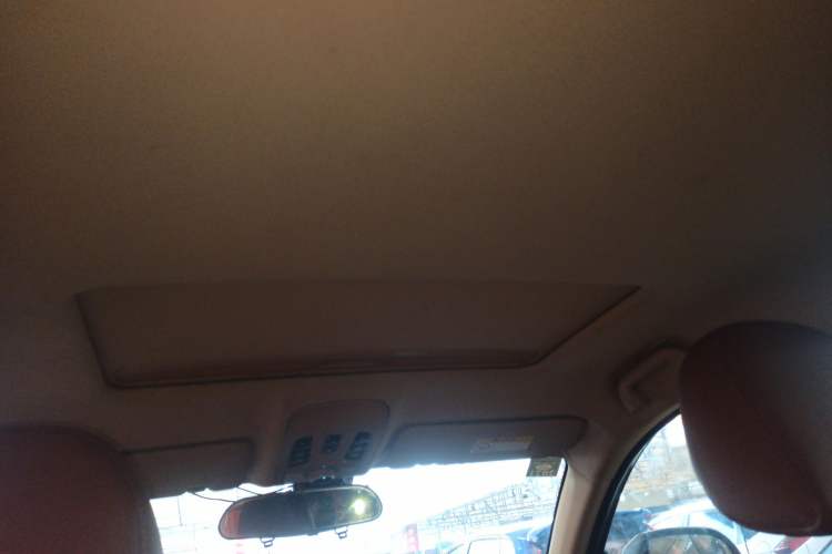 Used Haval H2 2017 Red-Label 1.5T Manual Two-Wheel-Drive Elite Model
