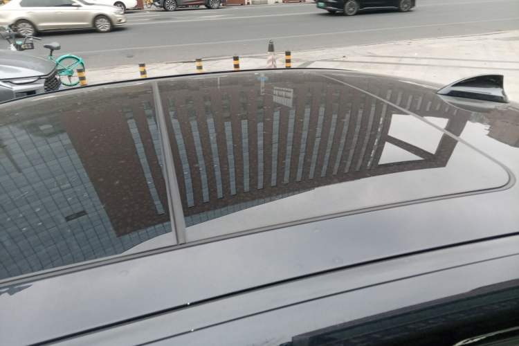 Used BMW 3 Series 2021 Second Facelift 325Li M Sport Package
