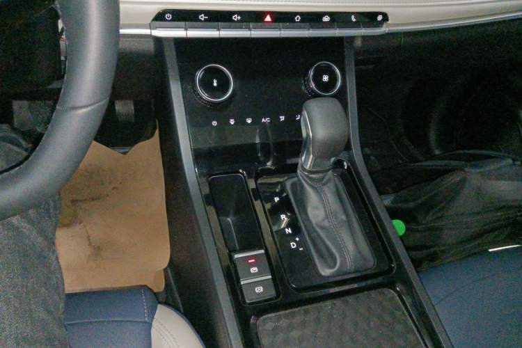 Used Chery Tiggo 5x 2024 People's Benefit Edition 1.5L CVT Fashionable Version
