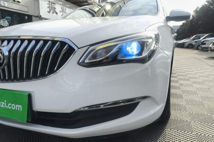 Used Buick GT 2017 15N Automatic Elite Version
