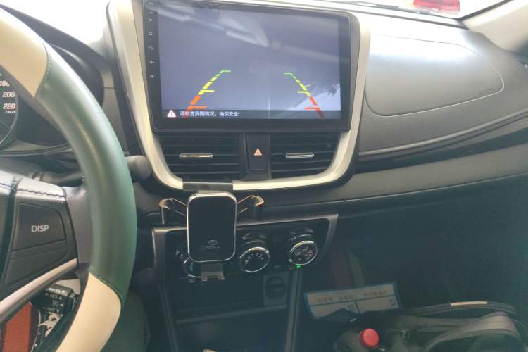 Used Toyota YARiS L 2022 X-Trail 1.5L CVT Luxury PLUS Edition
