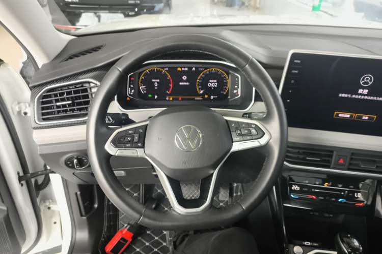 Used Volkswagen Tayron 2023 300TSI Two-Wheel-Drive Luxury Plus Advanced Edition