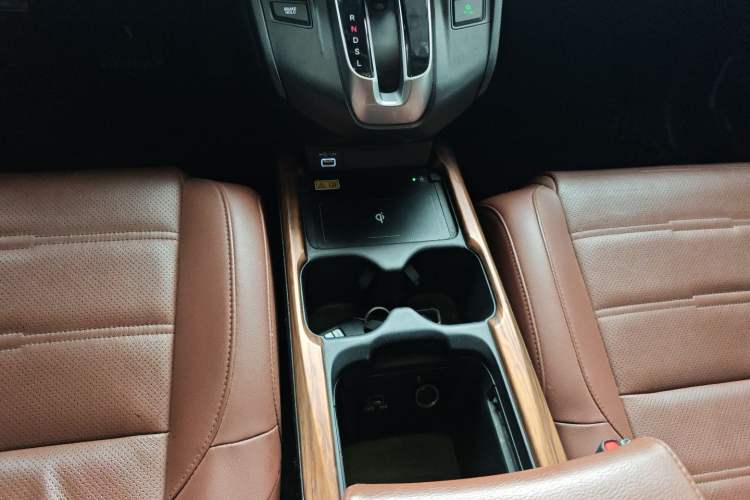 Used Honda CR-V 2021 240TURBO CVT 2WD Fashion Edition