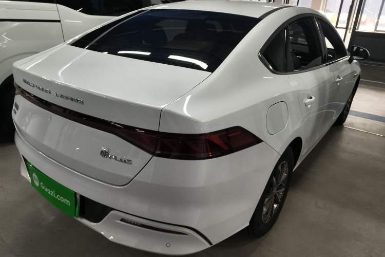 Used BYD Qin PLUS 2024 HONOR Edition DM-i 55KM Leading Model
