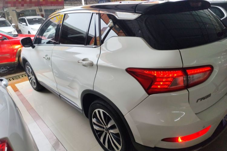 Used GAC Trumpchi GS4 2017 235T Automatic Two-Wheel Drive Luxury Smart Connectivity Version
