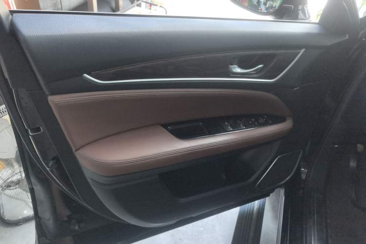 Used Honda UR-V 2017 370TURBO 2WD Prestige Edition China V
