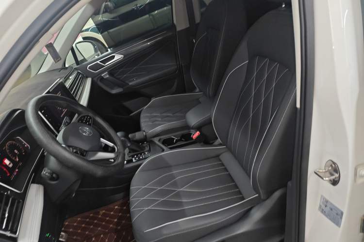 Used Volkswagen Tiguan L 2022 330TSI Automatic Two-Wheel Drive R-Line Enhanced Edition
