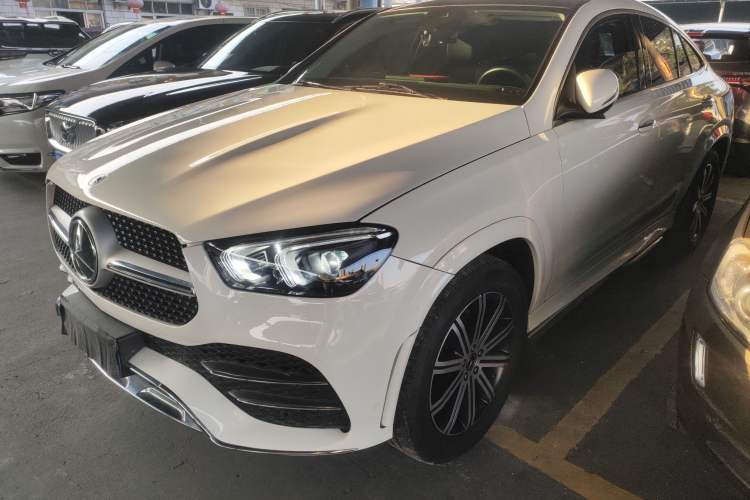 Used Mercedes-Benz GLE Coupe 2020 GLE 350 4MATIC Coupe SUV Fashion Model