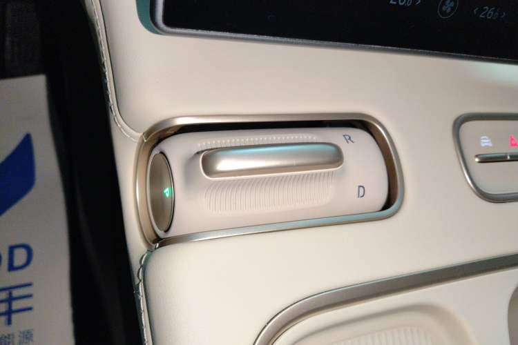 Used Nio ES6 2023 75 kWh
