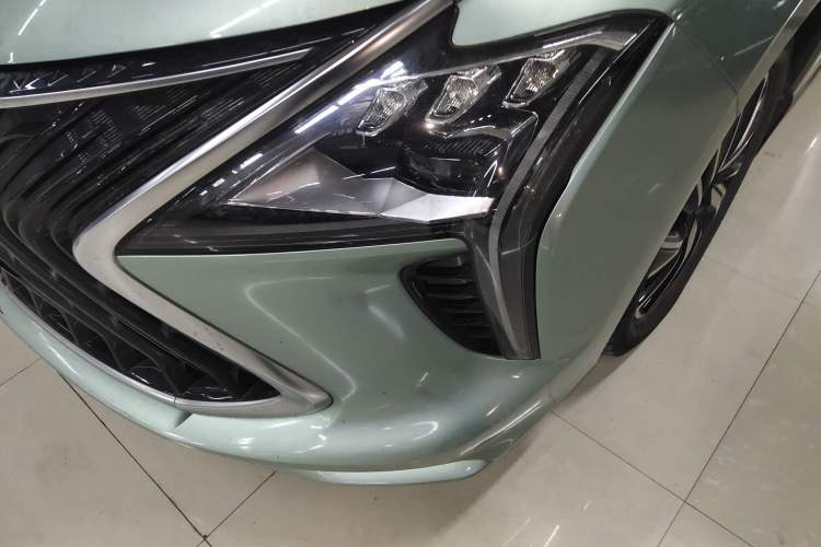 Used FORTHING Yacht 2022 1.5T DCT Chasing-the-Waves Edition
