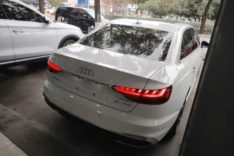 Used Audi A4L 2024 40 TFSI Fashion Dynamic Model