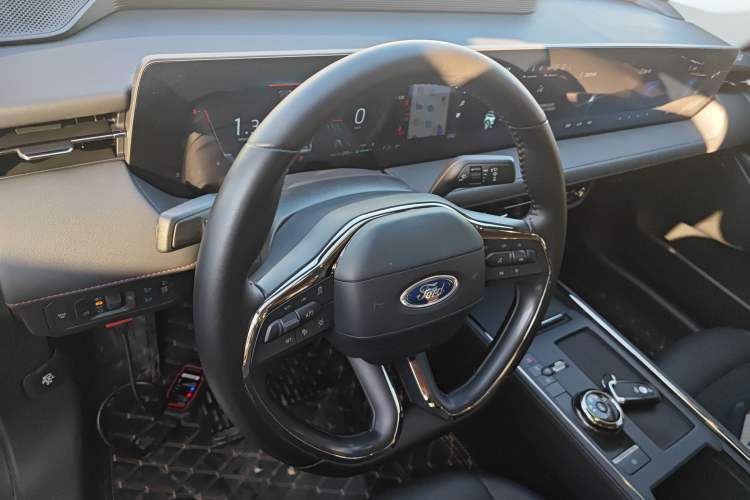 Used Ford Mondeo 2023 EcoBoost 180 Luxury Model
