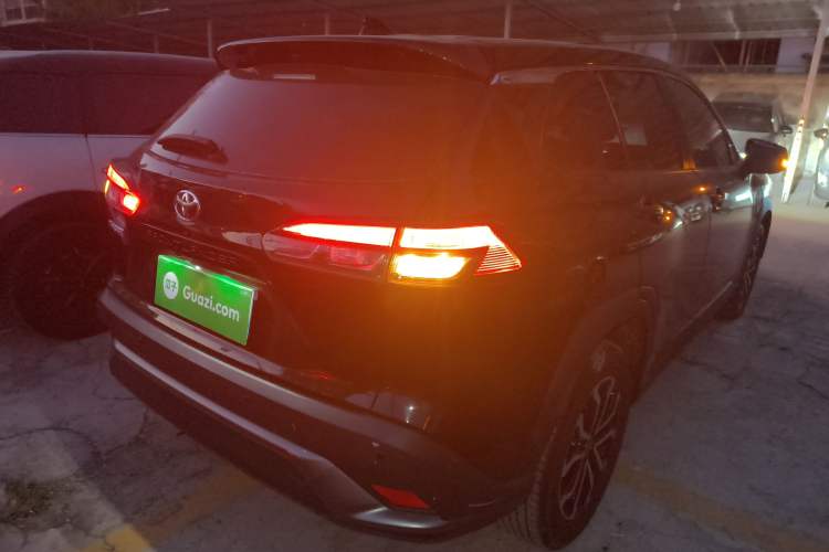 Used Toyota FRONTLANDER 2022 2.0L CVT Luxury Edition