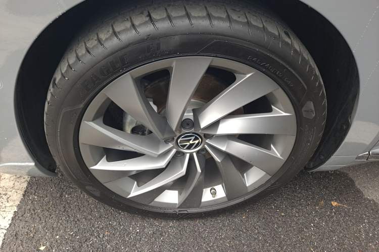 Used Volkswagen FAW-Volkswagen CC 2024 380TSI Striking Edition
