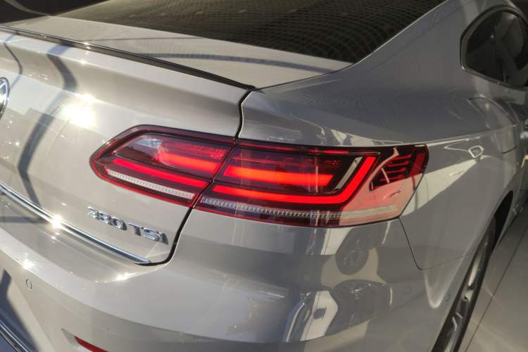 Used Volkswagen FAW-Volkswagen CC 2023 380TSI Striking Edition
