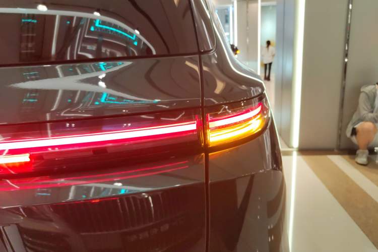 Used Li Auto L9 2024 Ultra Model
