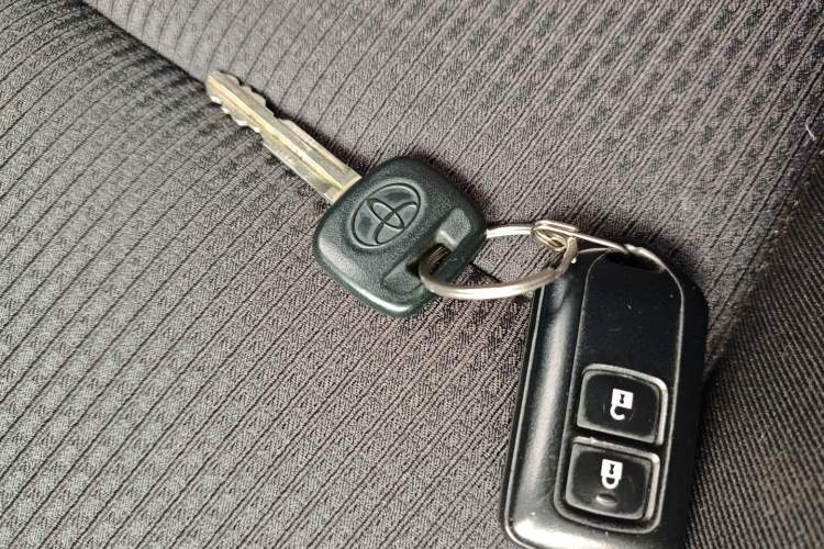 Used Toyota YARiS L 2020 X-Trail X 1.5L CVT Leading Edition
