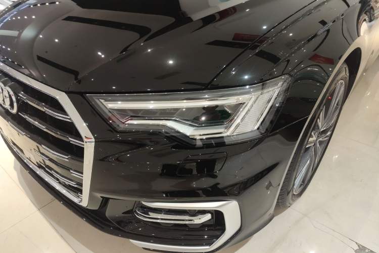 Used Audi A6L 2025 45 TFSI Prestige Dynamic Edition + Ventilated Comfort Package
