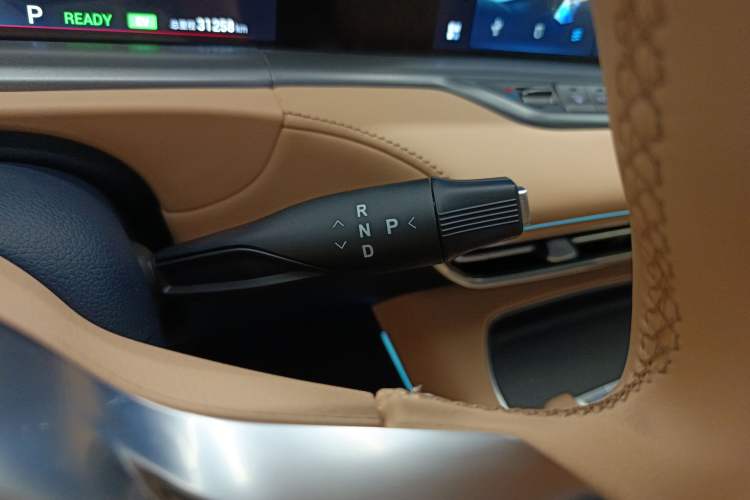 Used VOYAH FREE 2024 Ultra-Long Range Intelligent Driving Version
