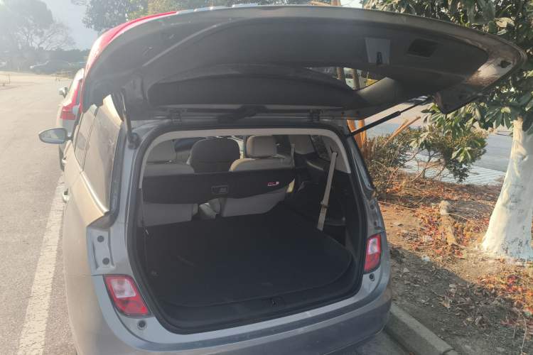 Used Buick GL6 2019 18T 6-Seater Elite Version China VI Standard
