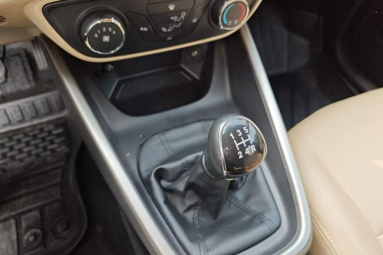 Used Ford Escort 2015 1.5L Manual Comfort Model