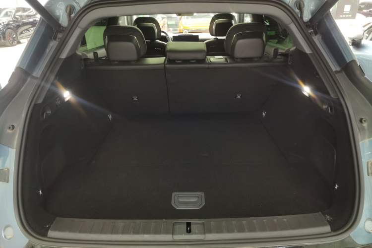 Used Zeekr 7X 2025 75 kWh Rear-Wheel Drive Intelligent Driving Version
