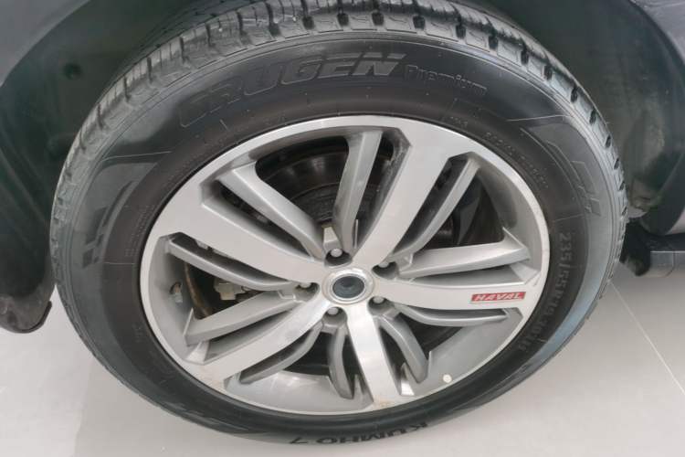 Used Haval H6 2018 Red-Label 2.0T Automatic Luxury Model
