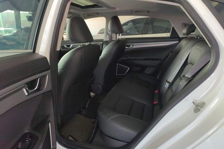 Used Geely Auto Emgrand GL 2021 UP 1.4T Manual LingShang Model
