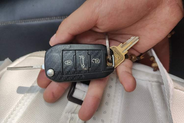 Used Peugeot 2008 2014 1.6L Automatic Trend Edition