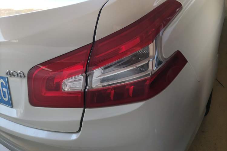 Used Peugeot 408 2014 1.8L Automatic Luxury Edition