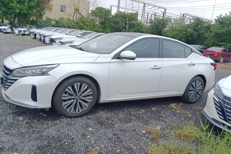 Used Nissan Teana 2022 2.0L XL-TLS Enjoyment Edition
