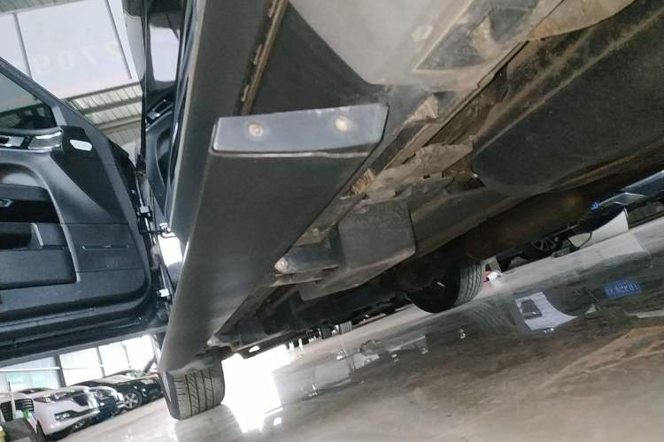 Used Zotye T700 2017 1.8T Dual-Clutch Prestige Model
