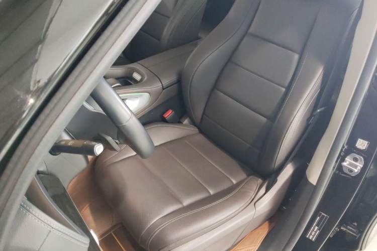 Used Mercedes-Benz GLE 2022 Refreshed GLE 350 4MATIC Dynamic Edition
