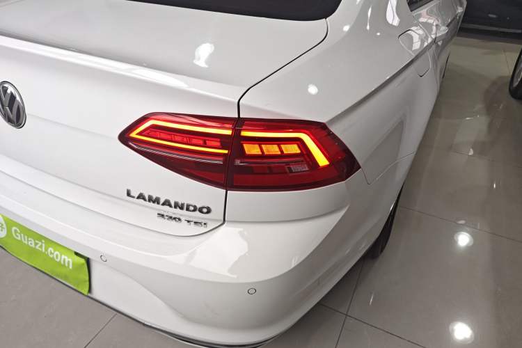 Used Volkswagen Lamando 2021 230TSI DSG Fashion Edition